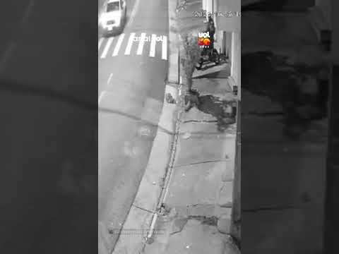 Dupla age rapidamente e leva moto estacionada na Vila Nova Cachoeirinha (ZN)
