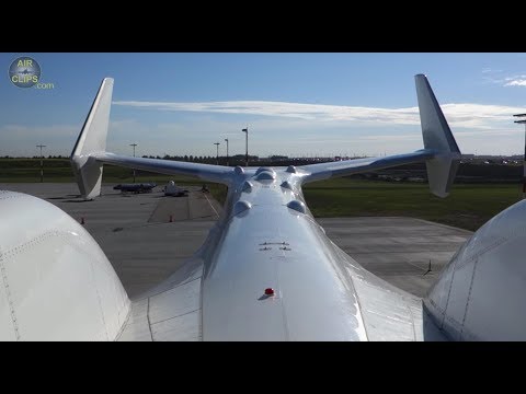 World's LARGEST Aircraft: WALKING on TOP of Antonov 225 Mriya!!!! [AirClips]