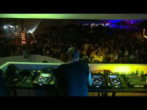 Roger Sanchez @ BPM Festival 2014 Plays: Techrover - 'Inside The Machine' [AUR001]