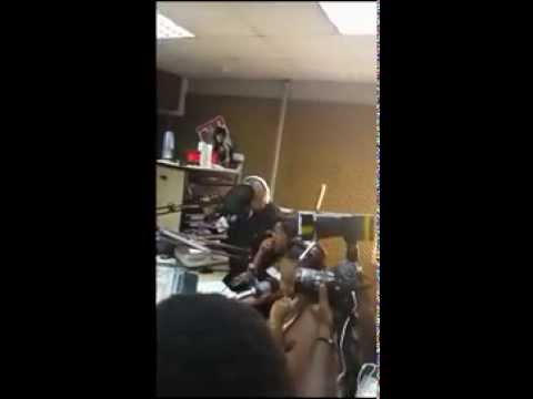 DAMA DO BLING IN LAGOS AT BEAT FM INTERVIEW