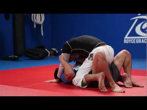 Royce Gracie vs Bart Kwan