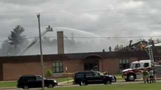 preview picture of video 'Siren High School on fire Tuesday, May 29, 2012'
