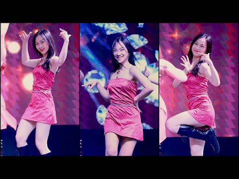 2211126 직캠 MAY(Serene) cover as LUDA WJSN(Last Sequence+Save Me, Save You) @ The streets JK