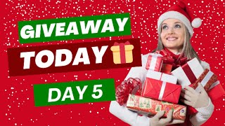 Day 5: Advent Unboxing, GIVEAWAY + Decorating My Christmas Tree!