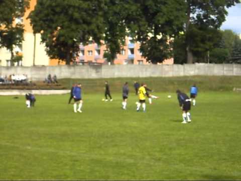 Sezon 08-09 Sparta Gryfice - GKS Mierzyn, rozgrzewka Sparty.mov