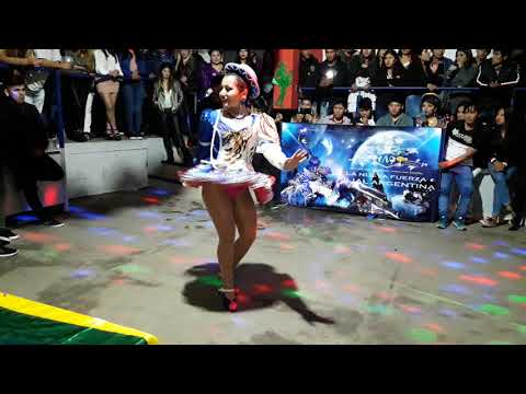 Reina caporal 2018 Momentos Bailables