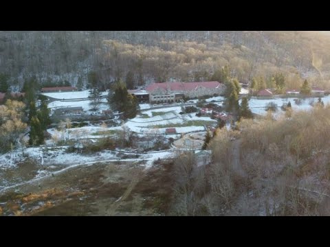 Mountain Lake Lodge -- Dirty Dancing a drowning and the disappearing lake