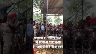 Download lagu PEMAKAMAN SERTU IBNU ROZAK FANANANI #kopassus  #kopassusindonesia #tniindonesia #tniad #shorts mp3