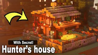 Minecraft: How to build a Spruce Starter House | Tutorial
