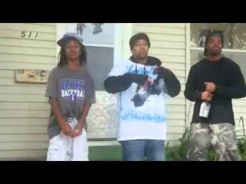 100$ -(Guess Who)Larry Hoover -ChiMix