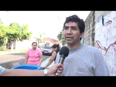 Canal 50 Apopa - Abastecimiento de agua potable en alguna comunidades de Apopa...!