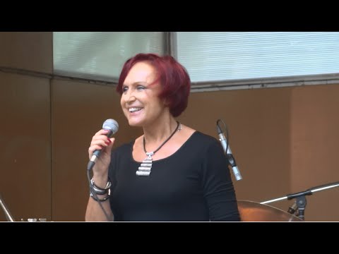Petra Janů ♥ S láskou má svět naději ~ 14.9.2014 Příbor ~ Živě HD