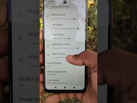 Sounds and Vibration customise settings in Moto G04 Smartphone #5minutestech #motog04