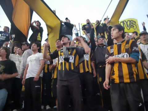 "Olimpo vs newells//Aunque Ganes o pierdas no me importa una mierda" Barra: Noroeste 74 &bull; Club: Olimpo