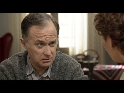 Amar C577 - Paco cede una habitación en el piso a Felipe