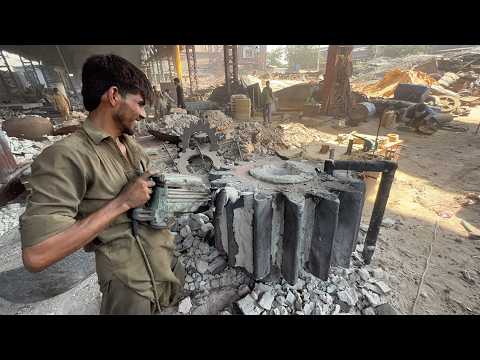 World’s Most Dangerous Gear Casting Job | The Secret Art of Making Giant Machine Gears by Hand