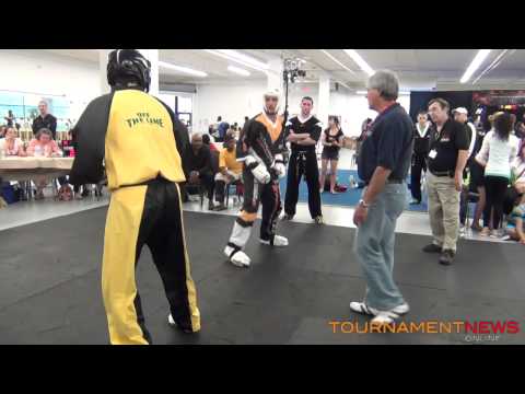 Unknown vs Cass Sigmon Men's Sparring at New England Open 2012