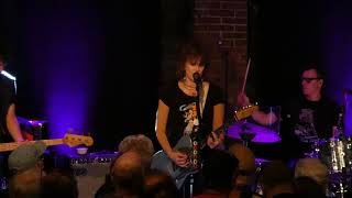 The Pretenders &quot;I Go To Sleep&quot; Live Paris 2023