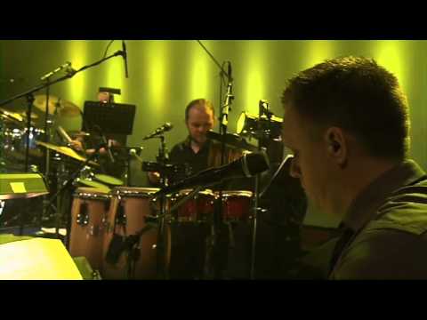 Tvær stjörnur eftir Magnús "Megas" Jónsson