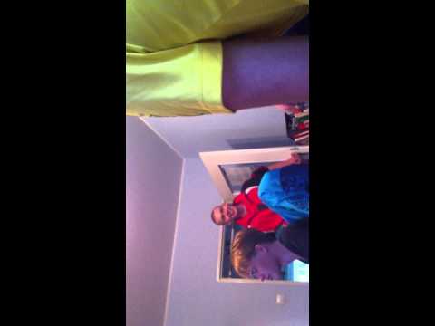 Gaga vs Hand Bitwa Freestylowa