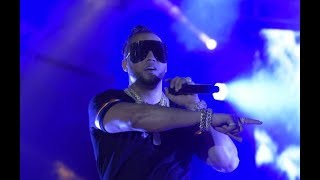 El Alfa llenó Anfiteatro Juan Lockward de Puerto Plata