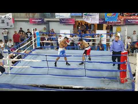 Pelea profesional de pierre chandia vs hector paiva