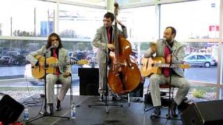 The Lost Fingers-Straight Up live performance