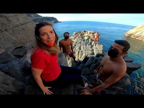 Divers of the Acapulco Gorge. Their view and story from above. A symbol of Acapulco.