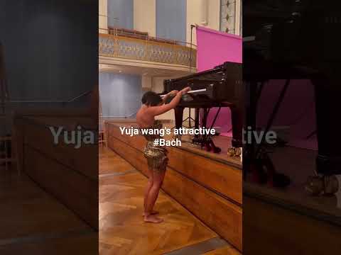 Yuja Wang's charming #Bach