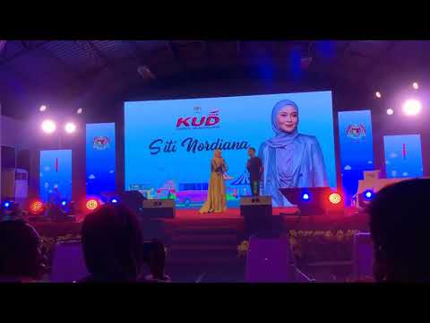 download lagu mp3 mp4 Siti Nordiana Memori Berkasih Serupa, download lagu Siti Nordiana Memori Berkasih Serupa gratis, unduh video klip Siti Nordiana Memori Berkasih Serupa