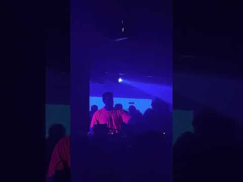 Cris Ocaña- Lexlay.  chile (Club Room)