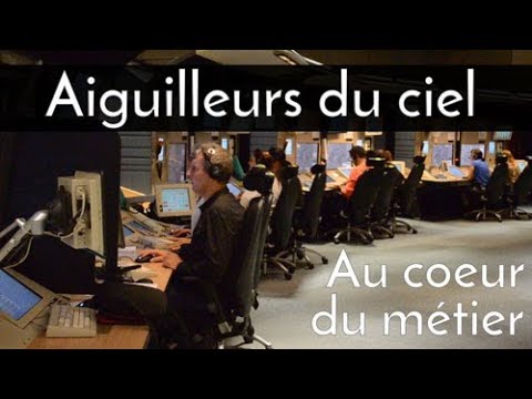 Air traffic controllers, at the heart of the profession