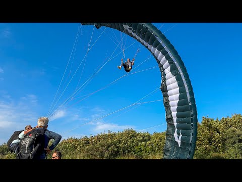 FLARE MOUSTACHE - strong Wind at Zoutelande