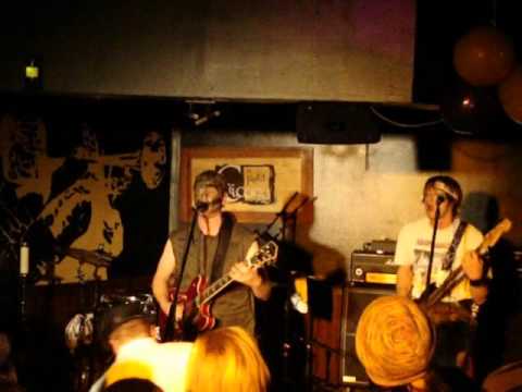 Hemi Loco - Dirty ----er - 29 octobre 2010 .wmv