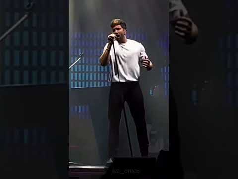 #voraces @pabloalboran 🤍 #music #pabloalborán #shortsvideo #lacuartahoja #tourlacuartahojamèxico