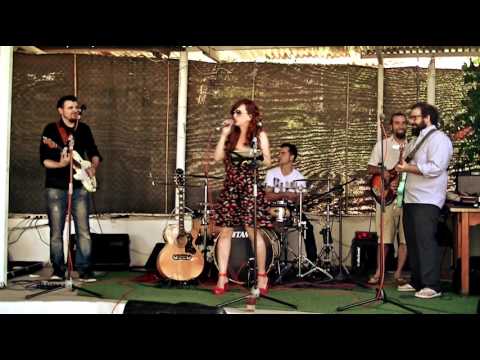 Maika Lavera & The Grajos - Bring it on home to me (Sam Cooke cover) [Live]