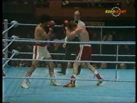 Carlos Palomino v. John H. Stracey - Rounds 4 to 6