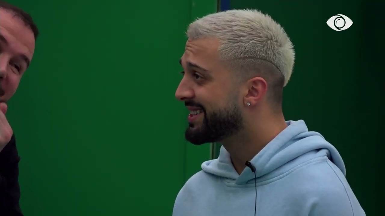 I paskam dhe unë 7 fytyra/ Gjesti bën batuta me banorët