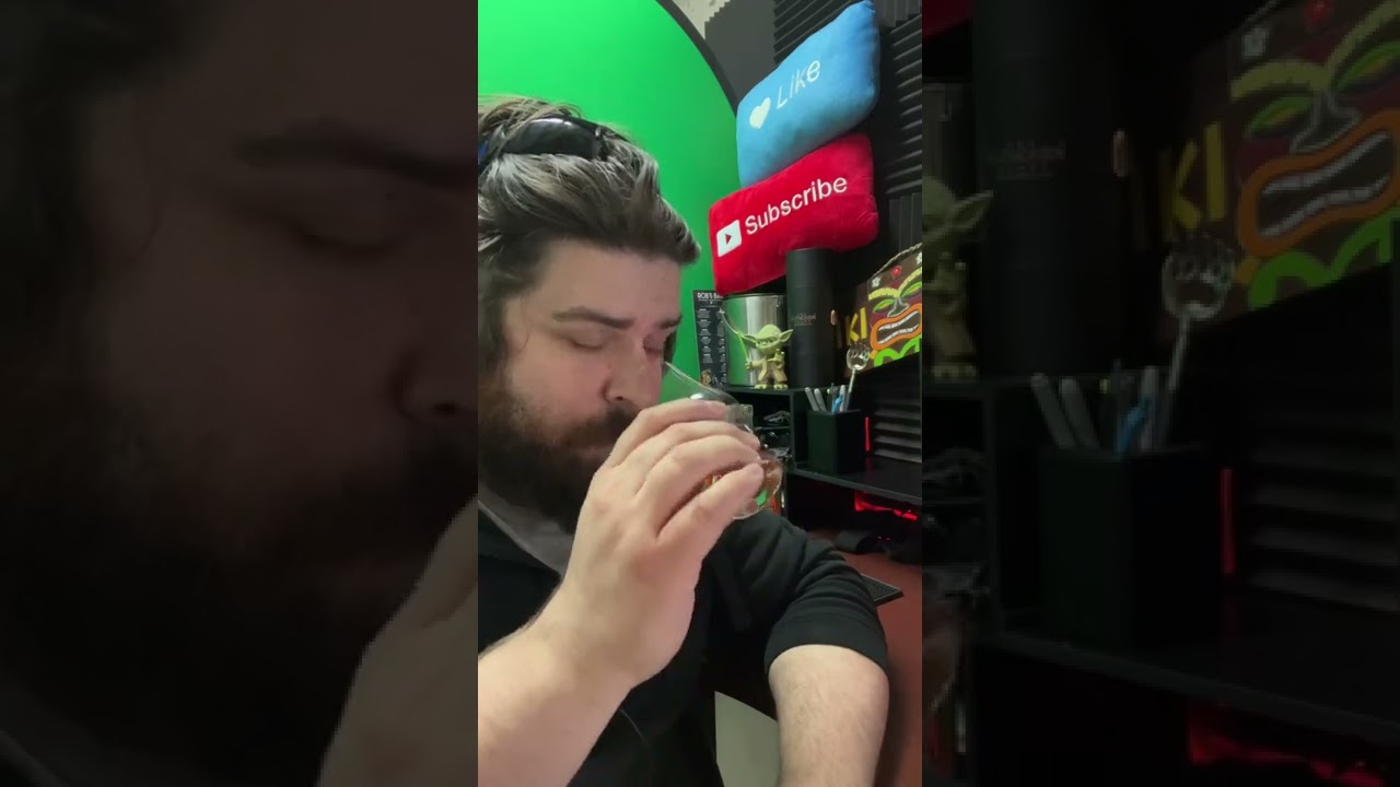 Mount Gay Black Barrel Rum Review in under 30 second