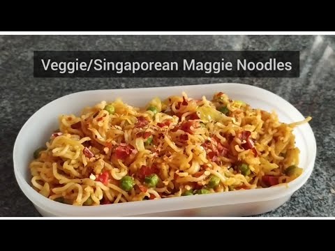 Singaporean Maggie Noodles||Veggie Noodles Recipe||Easy Maggie Recipe||Quick & Easy Maggie Breakfast