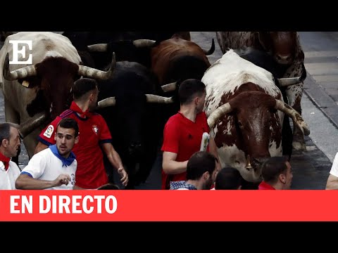Mon July 10 2023 encierro with Fuente Ymbro bulls in Pamplona