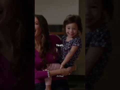 #modernfamily #modernfamilyscenes #sofíavergara #lilytuckerpritchett #camerontucker #viralshorts
