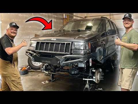 The 5.9L ZJ Gets A Long Arm Suspension & A New Look!