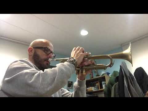 Escuchar, leer y tocar vol. 1, Cha-Cha Charlie (track 70)- trompeta