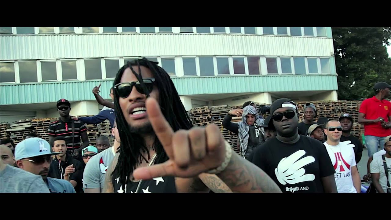 Waka Flocka Flame – “Where It At”