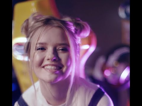 AOR "The Girl In The News" Frédéric Slama - Paul Sabu - Tommy Denander