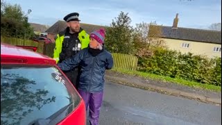 Useless Copper Botches Arrest!