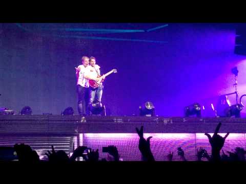 Armin Only: Intense @ MTCC (19/04/14) - One Republic - If I Lose Myself (Eller Van Buuren Cameo)
