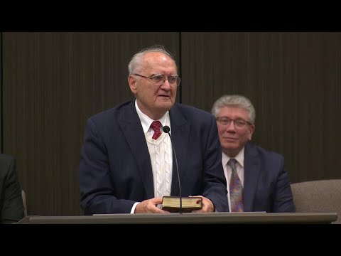 Valentin Popovici - Mergeți înainte!