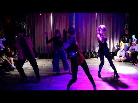 KINDOM - MAMAMOO - Decalcomanie [ASIA ZONE: OLD SCHOOL]